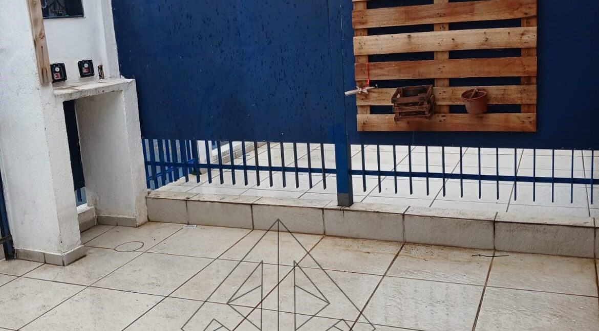 WhatsApp Image 2025-10-27 at 16.42.42