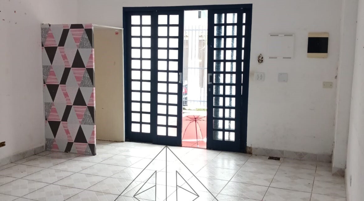 WhatsApp Image 2025-10-27 at 16.42.43