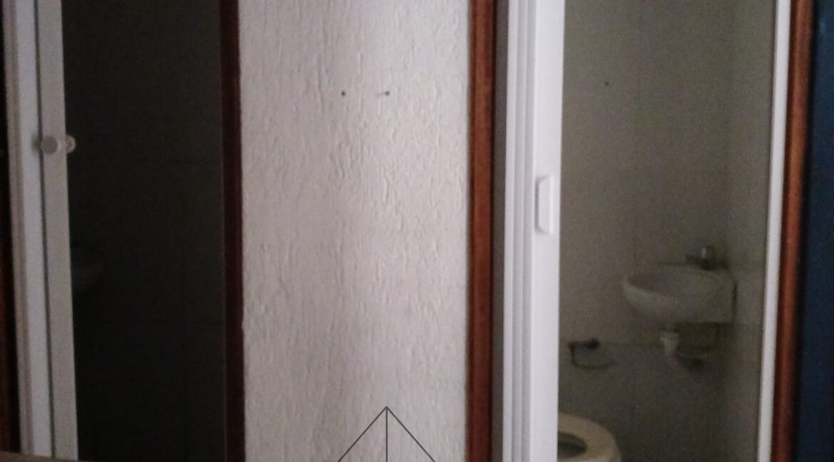 WhatsApp Image 2025-10-27 at 16.42.47